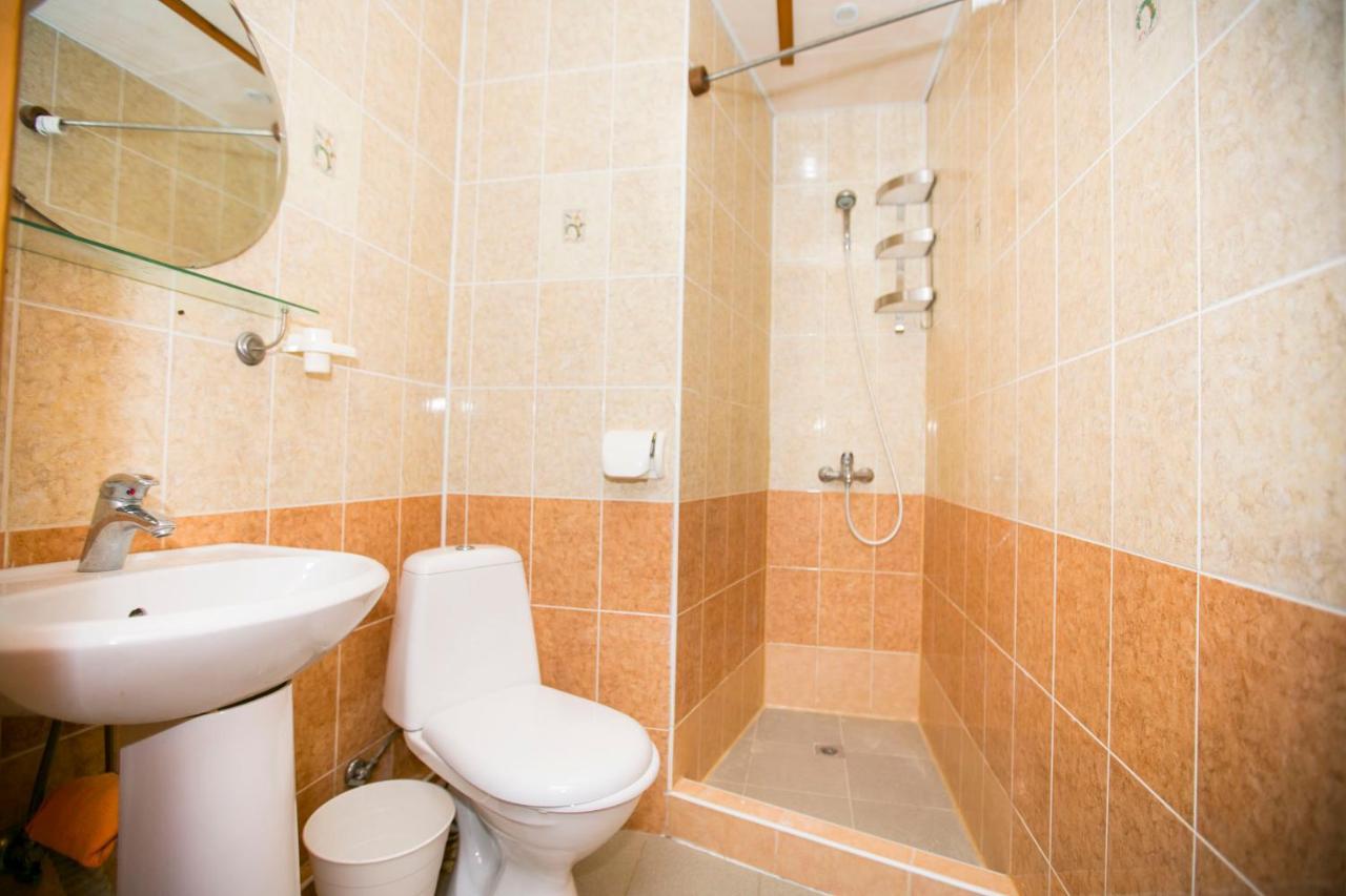 Guest House Lavr Gagra Eksteriør billede